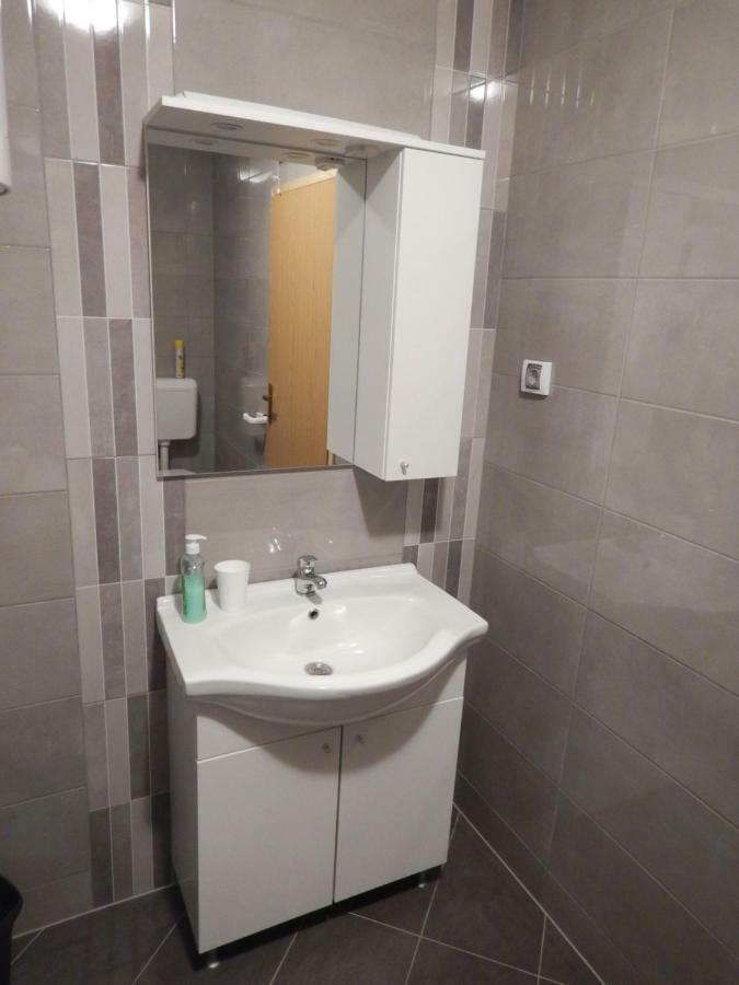 Apartman Ivankovic*** Pula Exterior foto